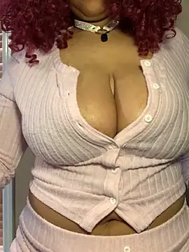 Snapshot of Amber_xo chatting on 01.13.25 Amber xo online show from 01.13.25