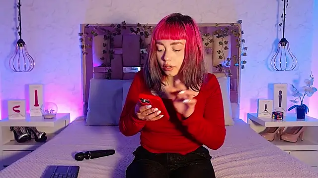 GigiVolkova online show from 10.13.25