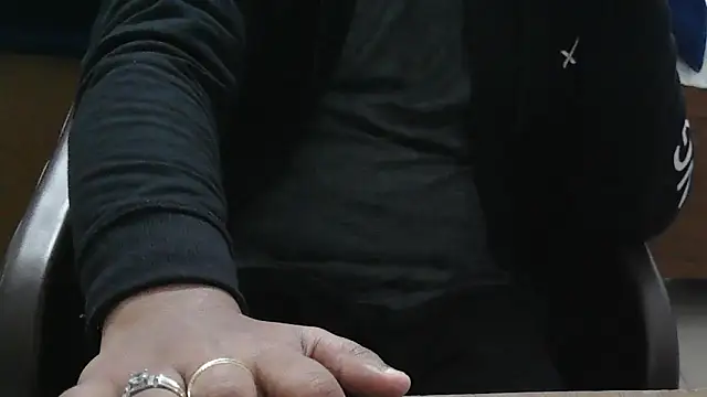 Snapshot of knigh_king chatting on 01.20.25 knigh king online show from 01.20.25