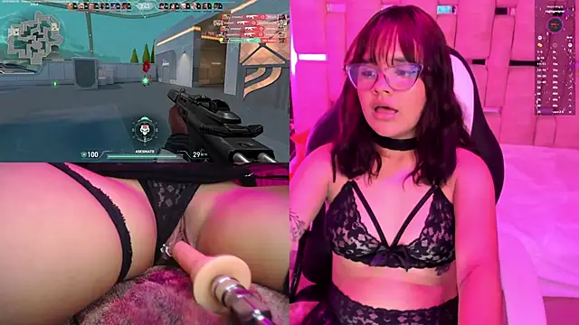 PetiteSalome online show from 12.02.24