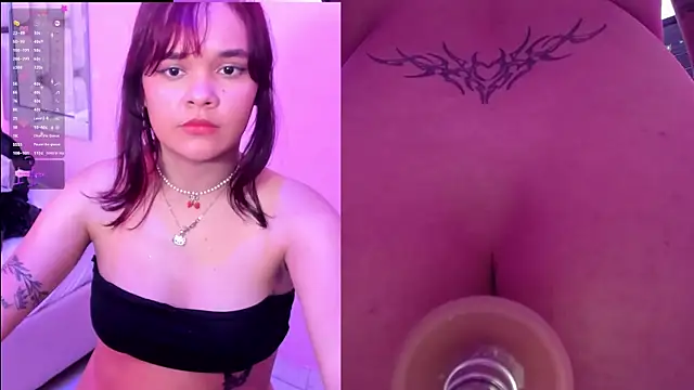 PetiteSalome online show from 01.29.25