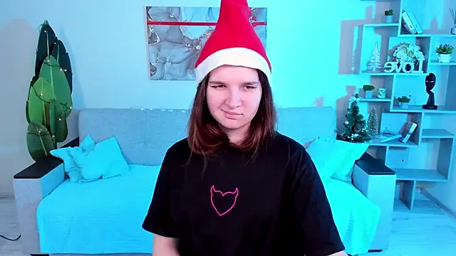 Snapshot of BonneyLove chatting on 01.06.25 BonneyLove online show from 01.06.25