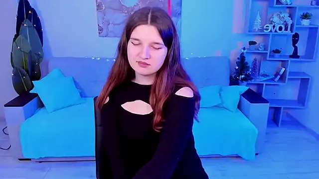 Snapshot of BonneyLove chatting on 01.07.25 BonneyLove online show from 01.07.25