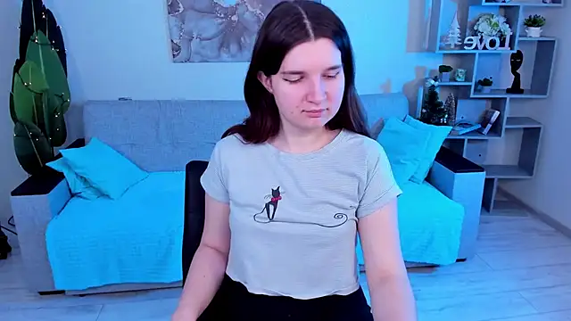 Snapshot of BonneyLove chatting on 01.10.25 BonneyLove online show from 01.10.25