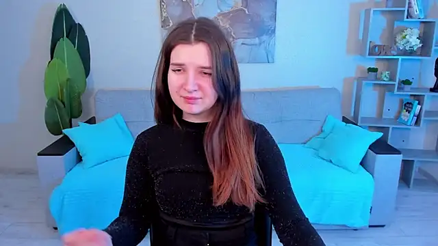 Snapshot of BonneyLove chatting on 02.27.25 BonneyLove online show from 02.27.25