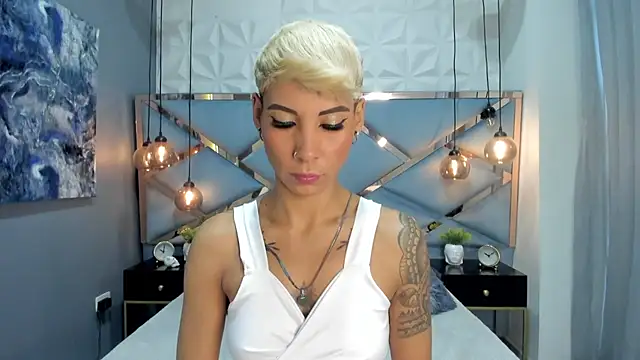 MiaMorgan  online show from 12.31.24