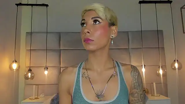 MiaMorgan  online show from 01.03.25