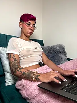 MiaMorgan  online show from 01.17.26