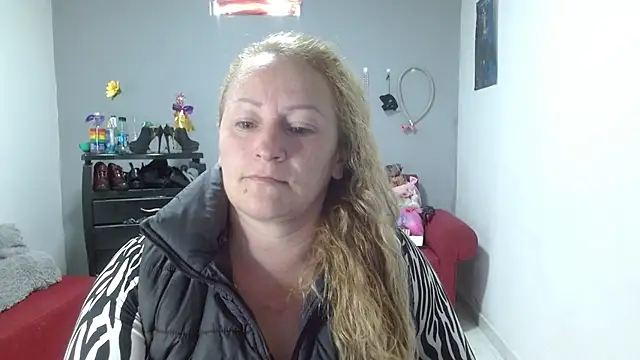 emperabigbootybigass online show from 01.31.25