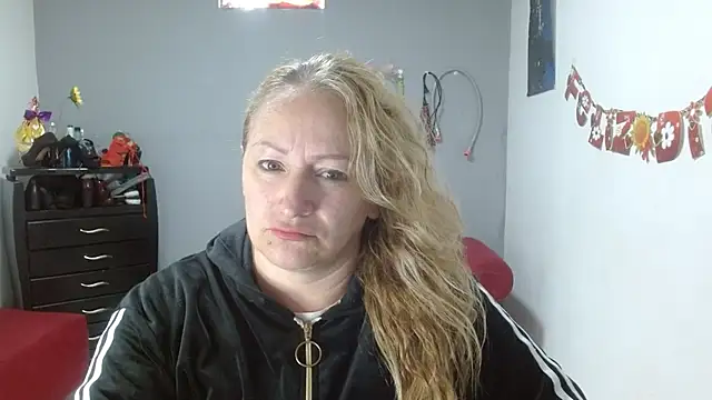 emperabigbootybigass online show from 03.11.25