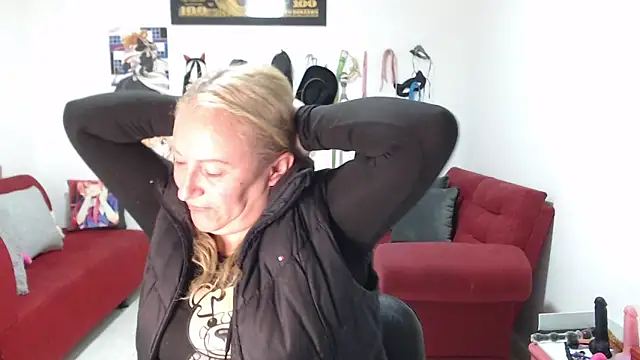 emperabigbootybigass online show from 10.20.25