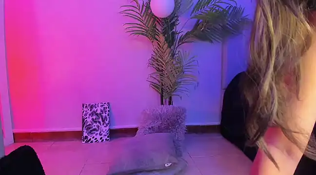 Manu Velez online show from 12.02.24