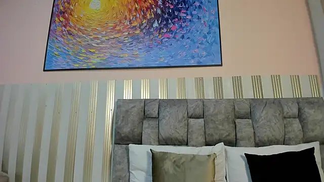 nova lane online show from 04.13.26