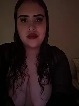 Snapshot of iTrapXXXBACKUP chatting on 10.29.25 iTrapXXXBACKUP online show from 10.29.25