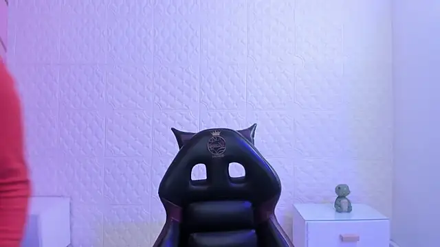 Violetaa diazz online show from 04.22.26