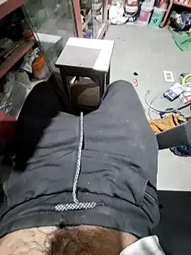 Snapshot of dickerdaddy25 chatting on 01.17.25 dickerdaddy25 online show from 01.17.25