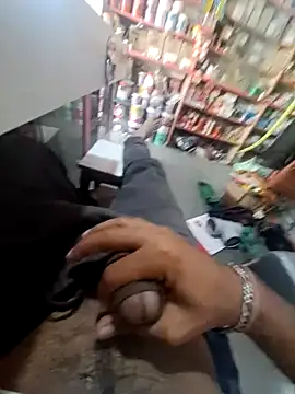 Snapshot of dickerdaddy25 chatting on 01.19.25 dickerdaddy25 online show from 01.19.25