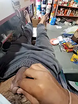 Snapshot of dickerdaddy25 chatting on 02.07.25 dickerdaddy25 online show from 02.07.25