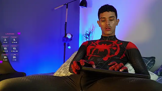 Snapshot of Busterspinter chatting on 10.07.25 Busterspinter online show from 10.07.25