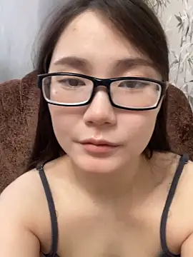 Milka23 online show from 11.15.25