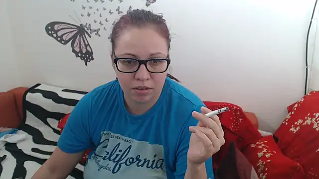 LadyHellene online show from 02.13.25