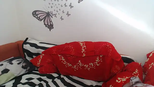 LadyHellene online show from 02.26.25