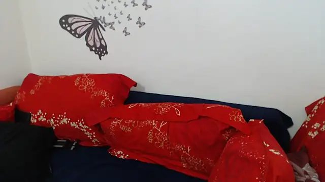 LadyHellene online show from 03.11.25