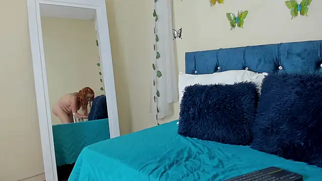 cristalwalker   online show from 03.18.25