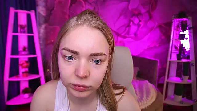 EmilySunshineS online show from 03.11.26