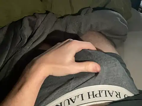 derfigger19 online show from 02.22.25