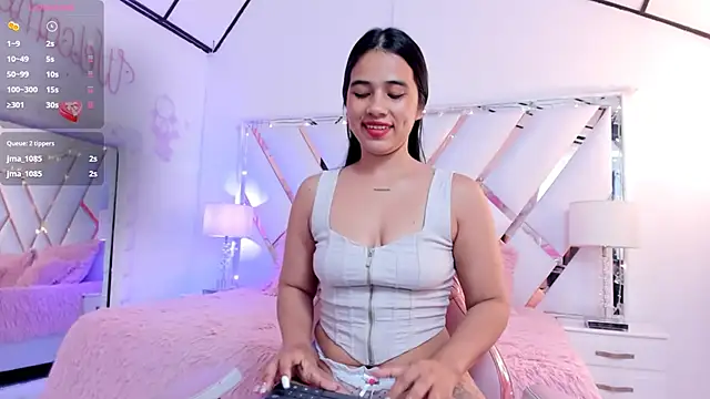 naughty  sara online show from 01.11.25