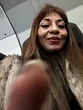 Snapshot of KarolinaReaper chatting on 03.06.25 KarolinaReaper online show from 03.06.25