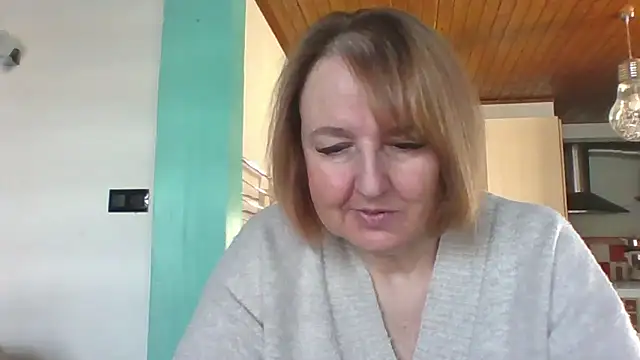 Snapshot of Sandcoq chatting on 02.09.26 Sandcoq online show from 02.09.26