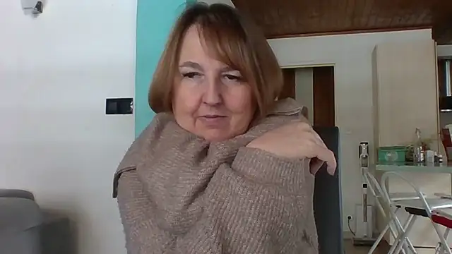 Snapshot of Sandcoq chatting on 03.16.26 Sandcoq online show from 03.16.26