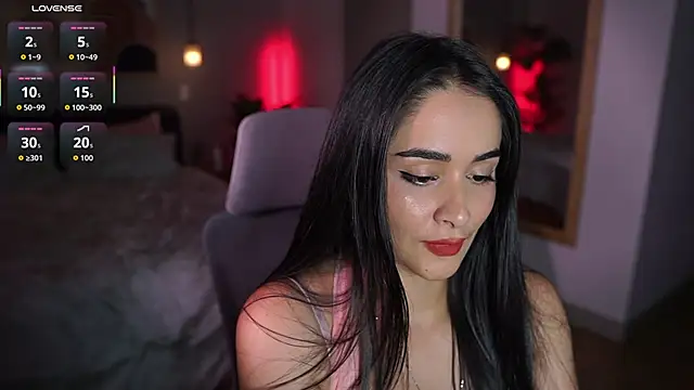 abigail adamss online show from 06.04.26