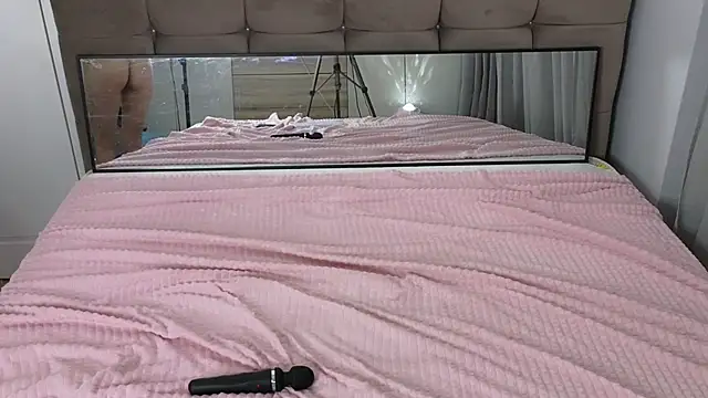 magnificent angel online show from 03.13.25