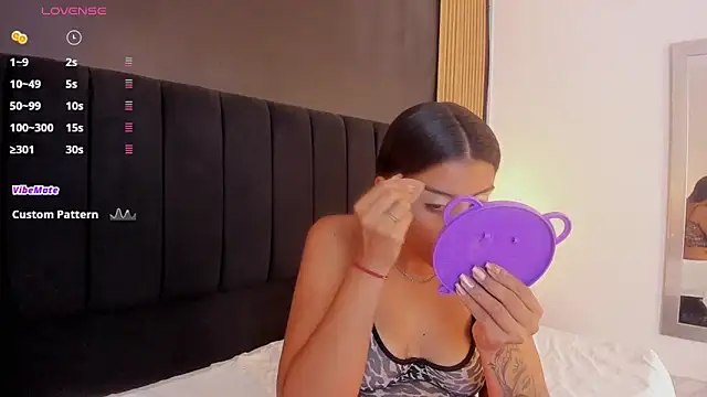 sweetsofia18 online show from 03.21.26