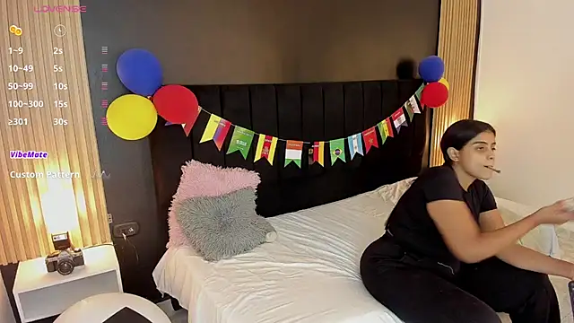 sweetsofia18 online show from 07.10.26