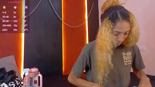 Charlotte Love10 online show from 02.06.26