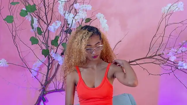 Charlotte Love10 online show from 03.08.26