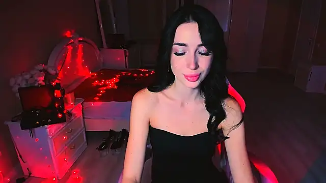 lovely desire online show from 10.05.25