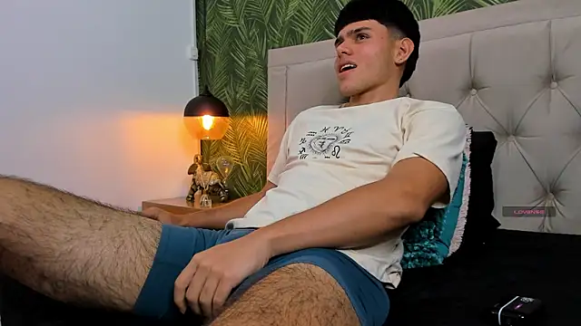 Snapshot of Nathaniel_Park chatting on 01.17.25 Nathaniel Park online show from 01.17.25