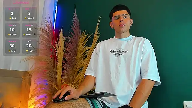 Snapshot of Nathaniel_Park chatting on 09.20.25 Nathaniel Park online show from 09.20.25