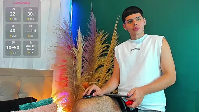 Snapshot of Nathaniel_Park chatting on 10.03.25 Nathaniel Park online show from 10.03.25