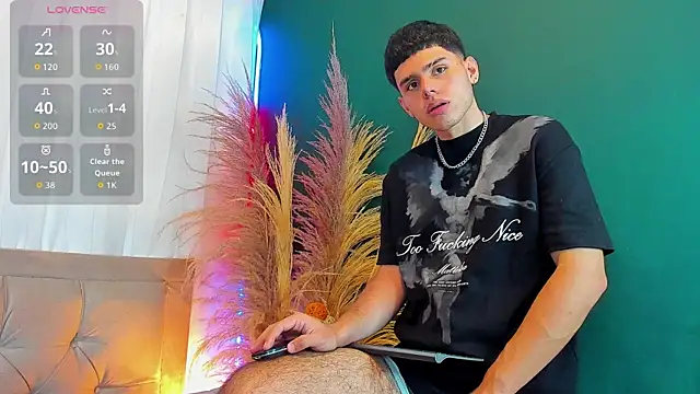 Snapshot of Nathaniel_Park chatting on 10.07.25 Nathaniel Park online show from 10.07.25