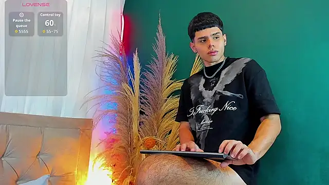 Snapshot of Nathaniel_Park chatting on 10.12.25 Nathaniel Park online show from 10.12.25