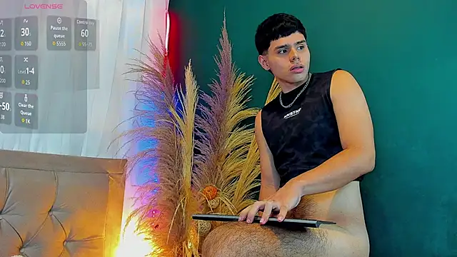 Snapshot of Nathaniel_Park chatting on 10.17.25 Nathaniel Park online show from 10.17.25