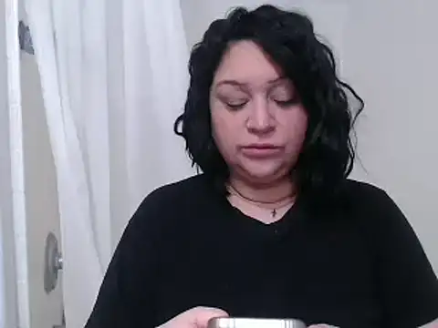 AlyssiaAmoreXO online show from 01.15.25