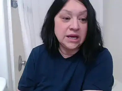 AlyssiaAmoreXO online show from 01.21.25