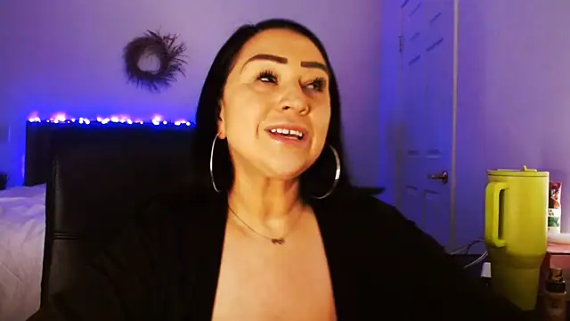 Snapshot of AlyssiaAmoreXO chatting on 07.07.26 AlyssiaAmoreXO online show from 07.07.26